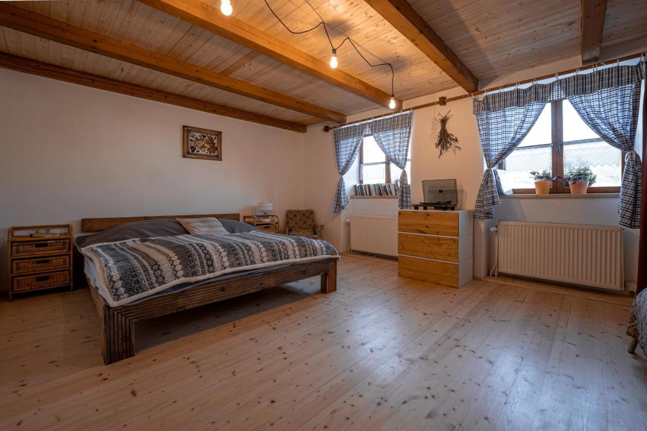 Prizemi Vesnicke Usedlosti - Cozy Village Homestead Vidov المظهر الخارجي الصورة