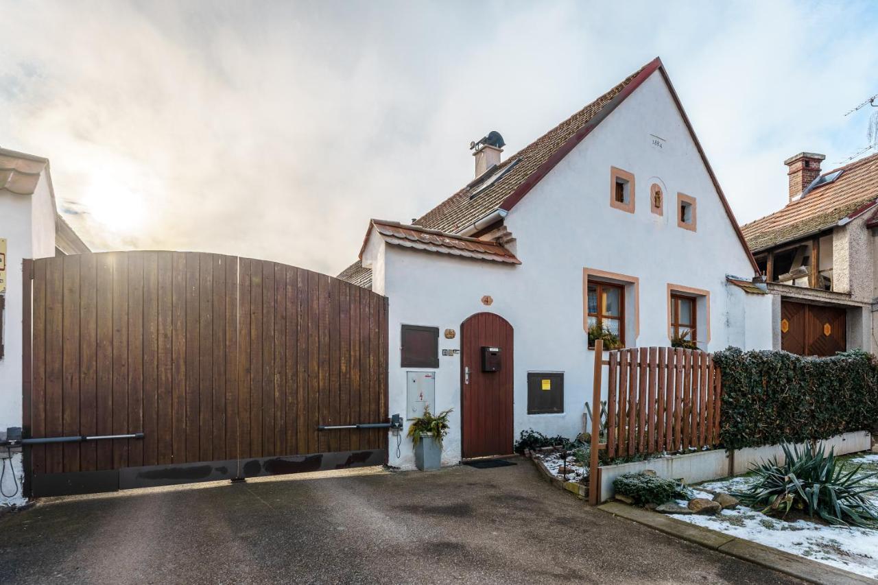 Prizemi Vesnicke Usedlosti - Cozy Village Homestead Vidov المظهر الخارجي الصورة